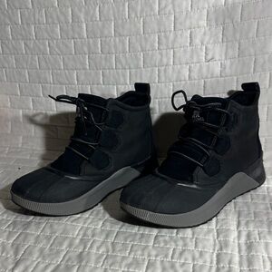 Sorel Women's Out N About III Classic Waterproof Boot in black